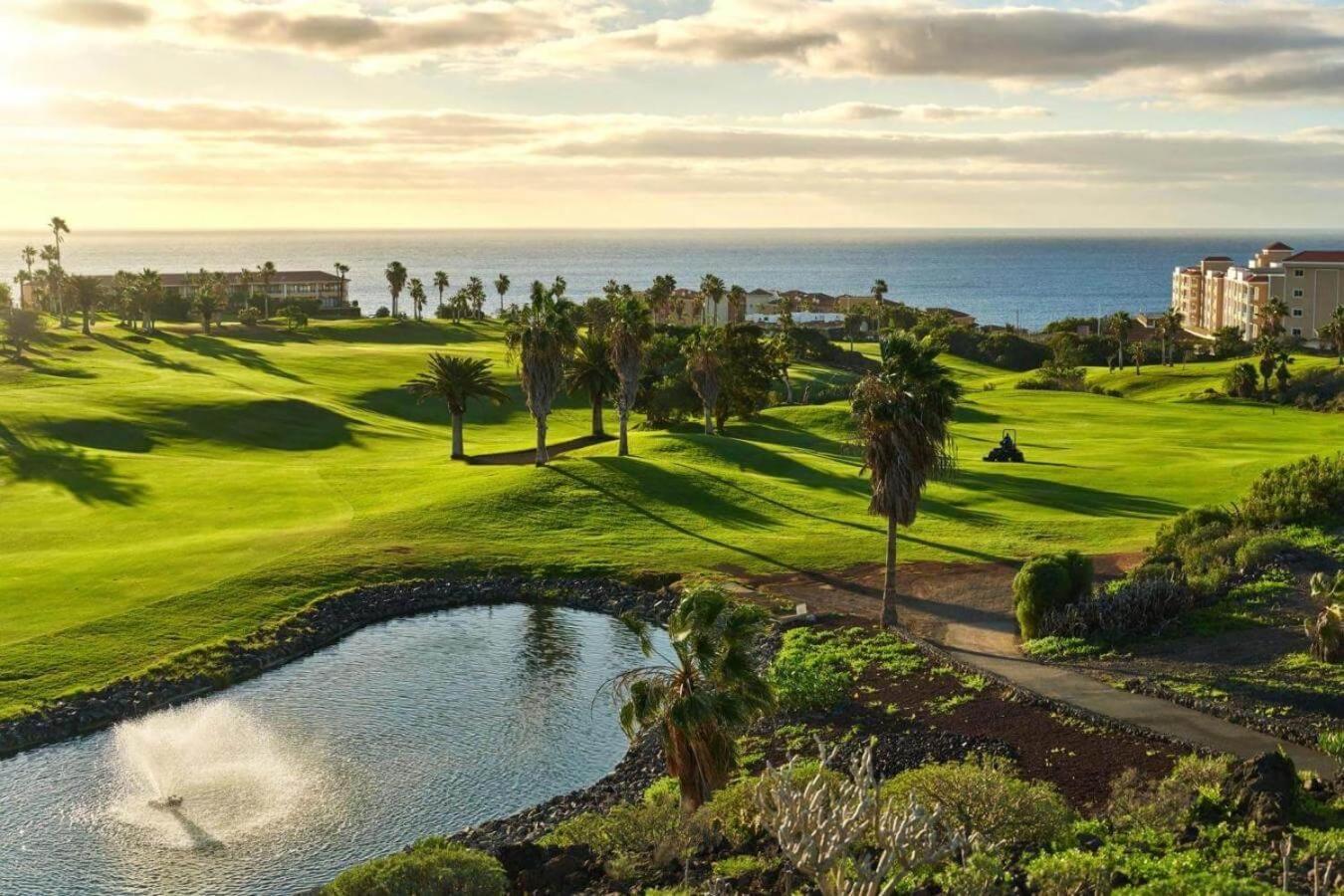 La Paz. Lovely Apartment Overlooking The Golf And Sea サンミゲル・デ・アボナ エクステリア 写真
